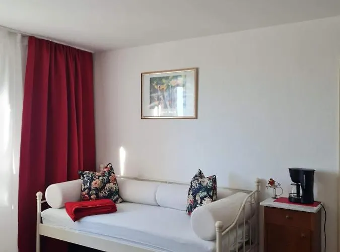 Forsthaus Apartman *